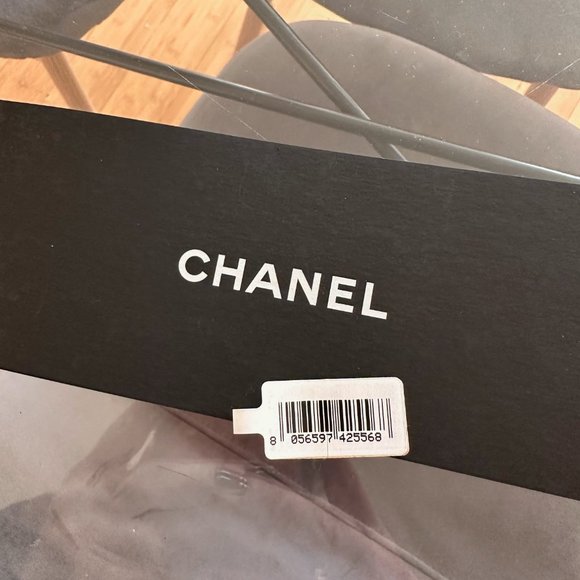 Chanel Sunglasses - Picture 2 of 8